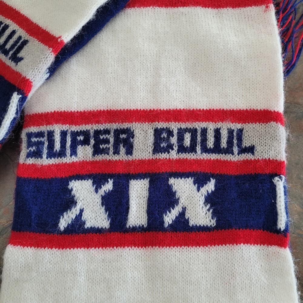 Set of 2 superbowl XIX knit scarves
